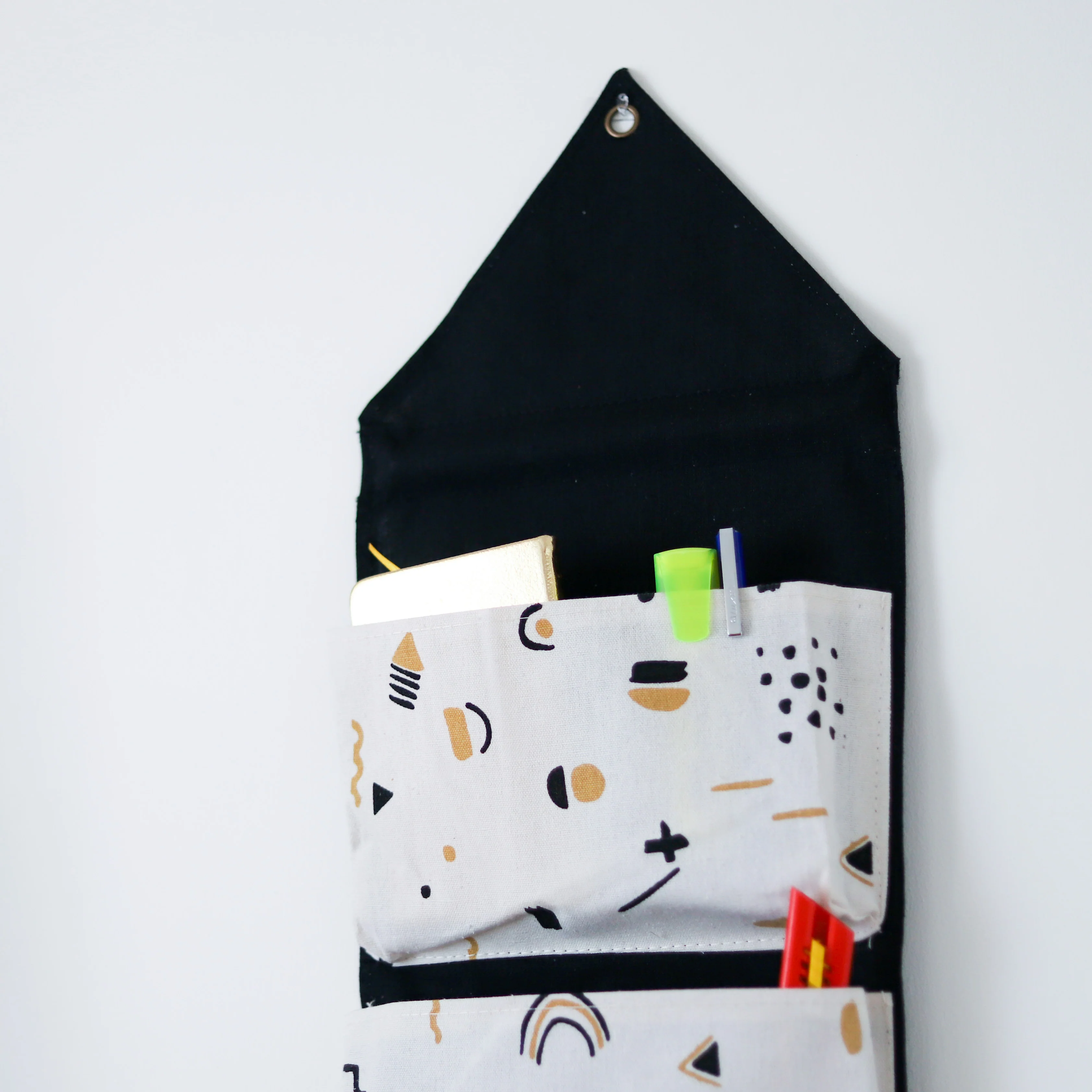 Wall Hanging With Pockets - Image 3