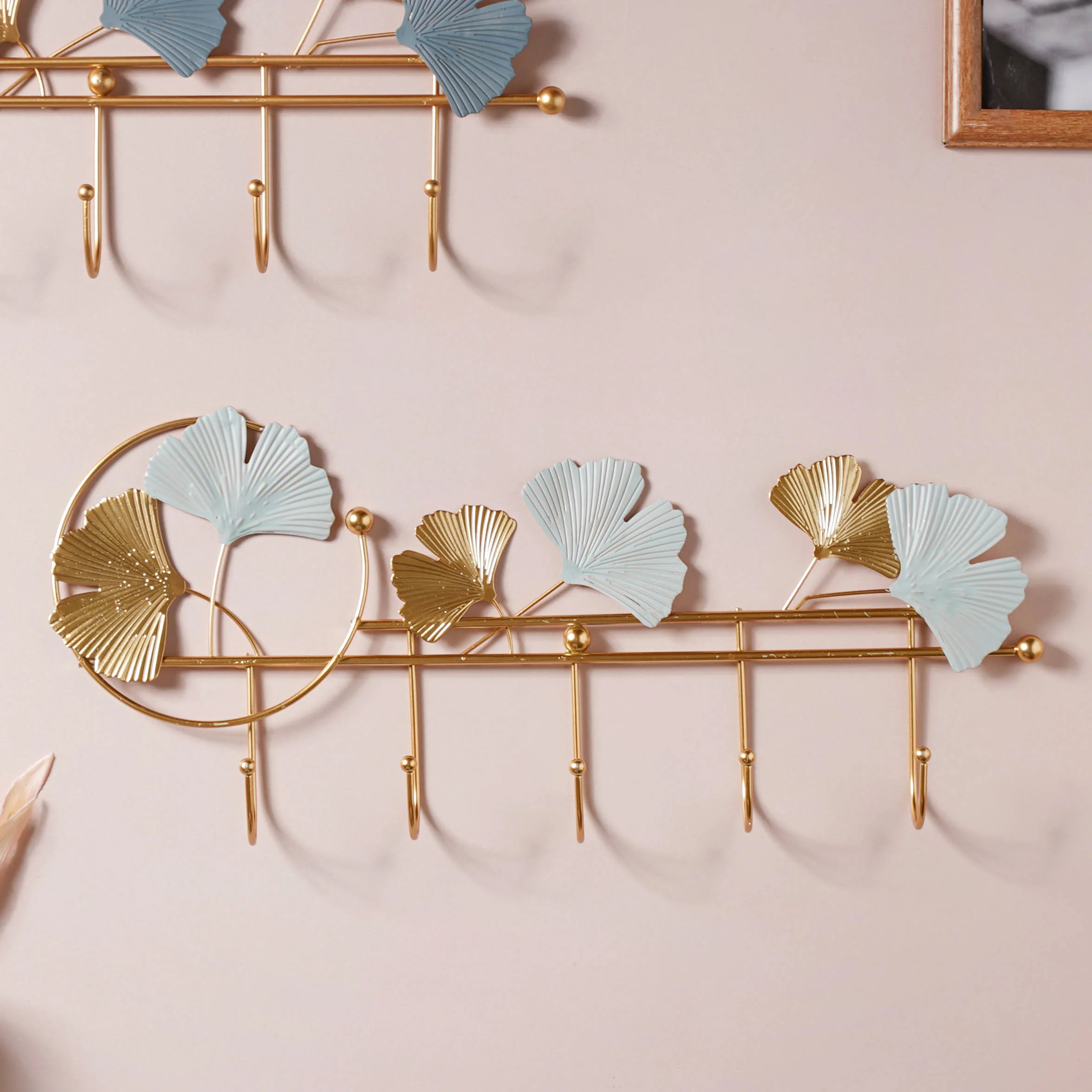 Wall Mount Hanger - Image 12