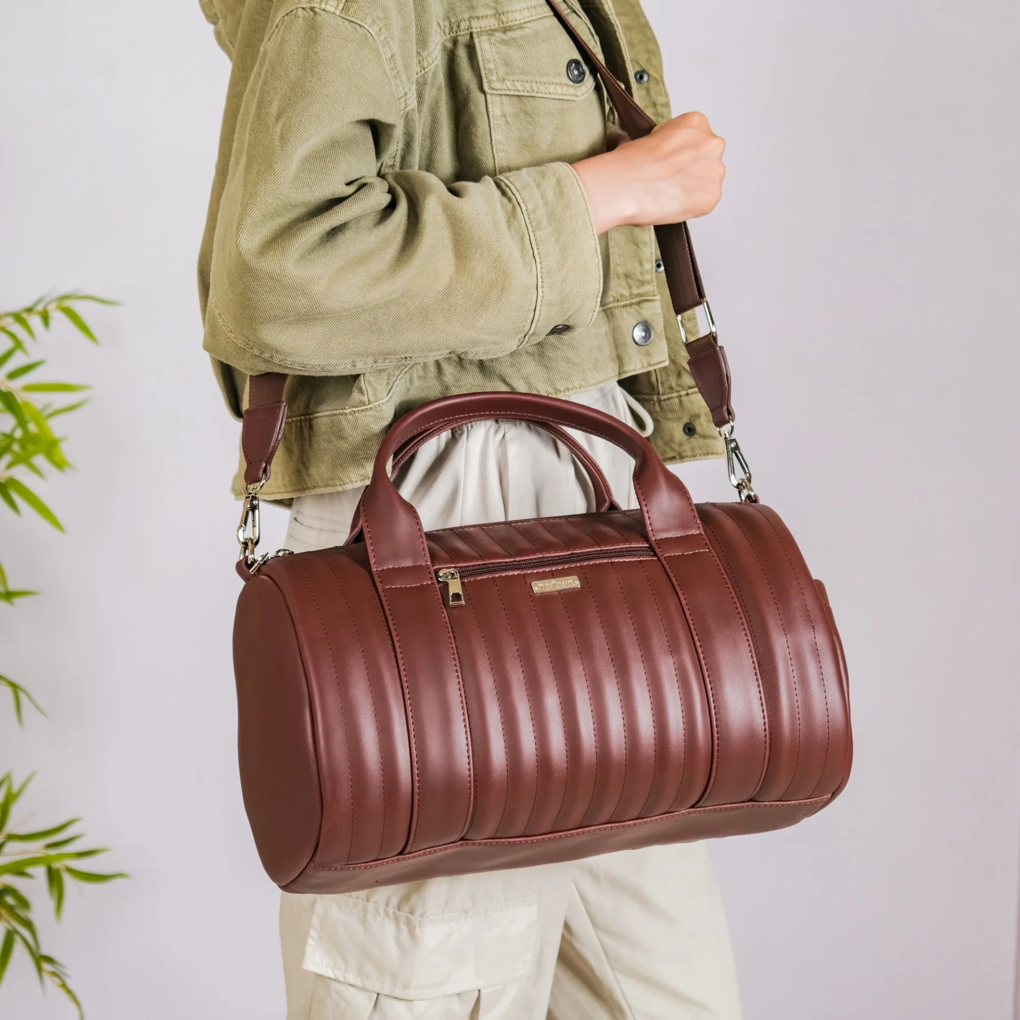 Wanderlust Duffel Bag Brown Set Of 2 - Image 3