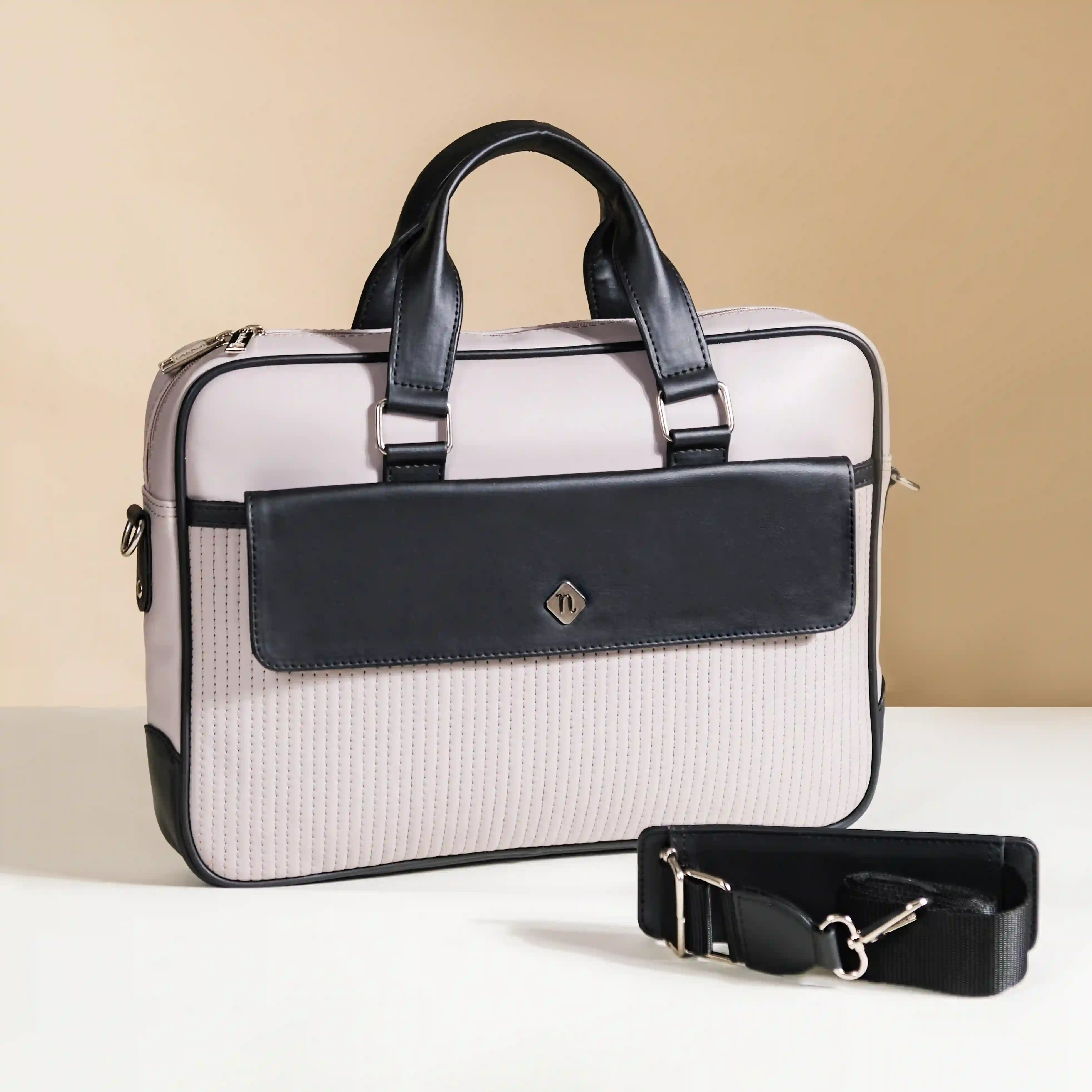 La Fusion Laptop Bag for Men and Women 14" x 10" - Image 9