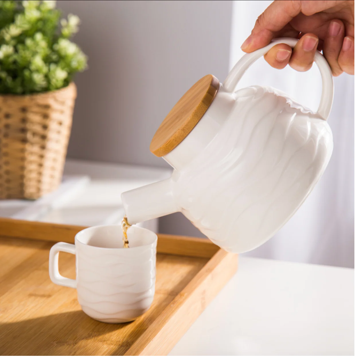 MAGNIFIQUE waves teapot and teacups set - Image 3