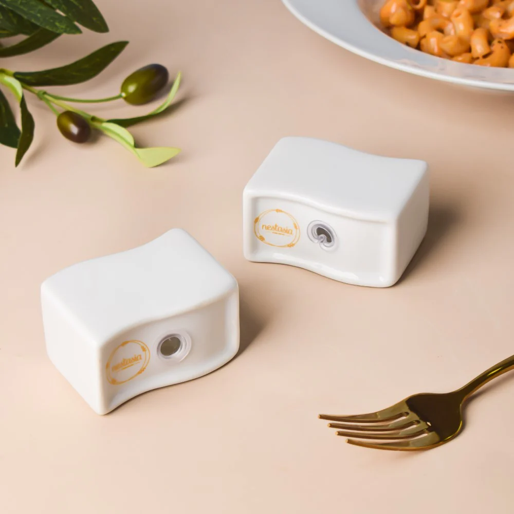 Wavy Ceramic Salt And Pepper Shakers Set White - Image 4
