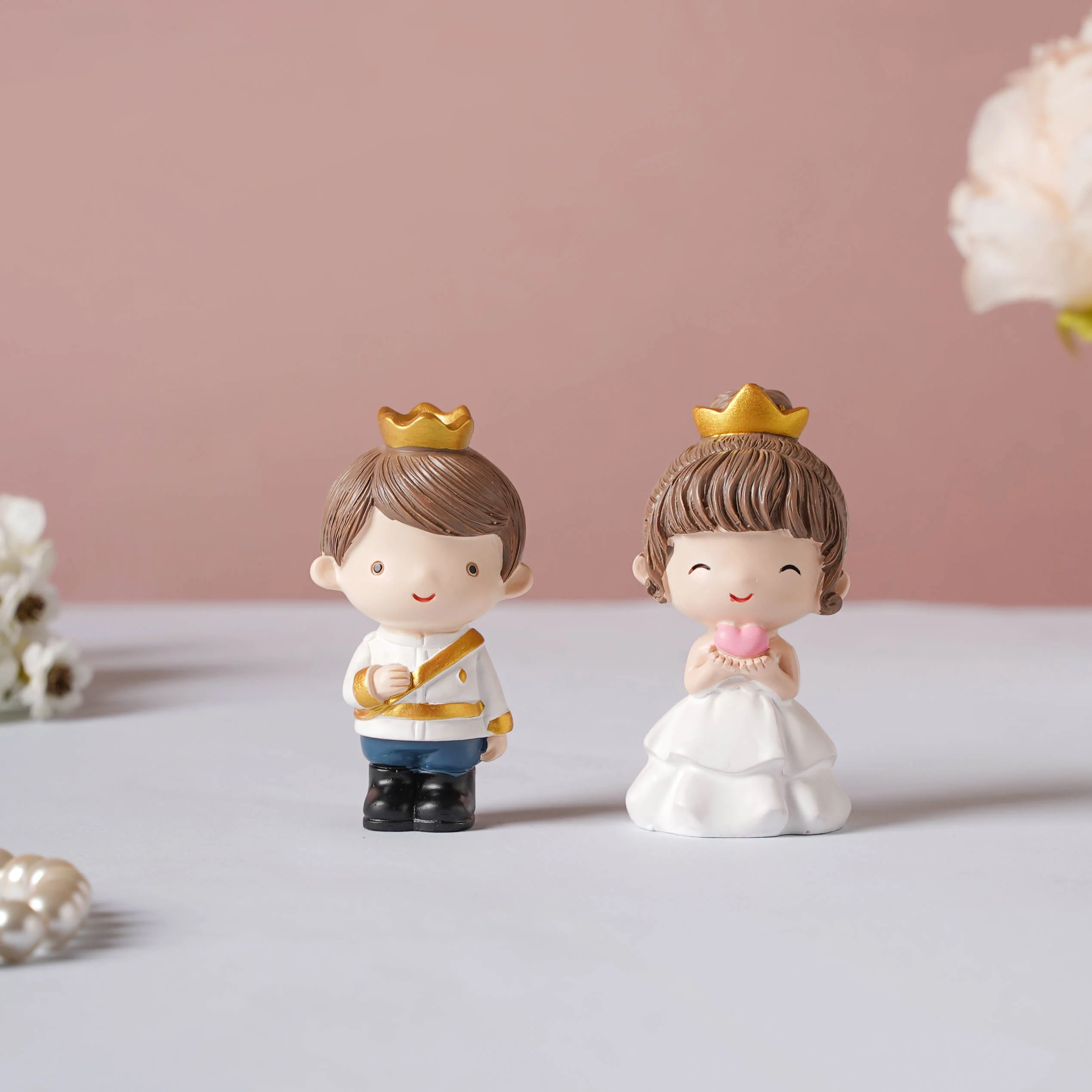 Wedding Couple Resin Showpiece Set Of 2
