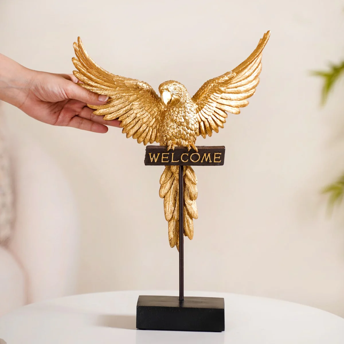 Welcome Parrot Gold Showpiece - Image 6