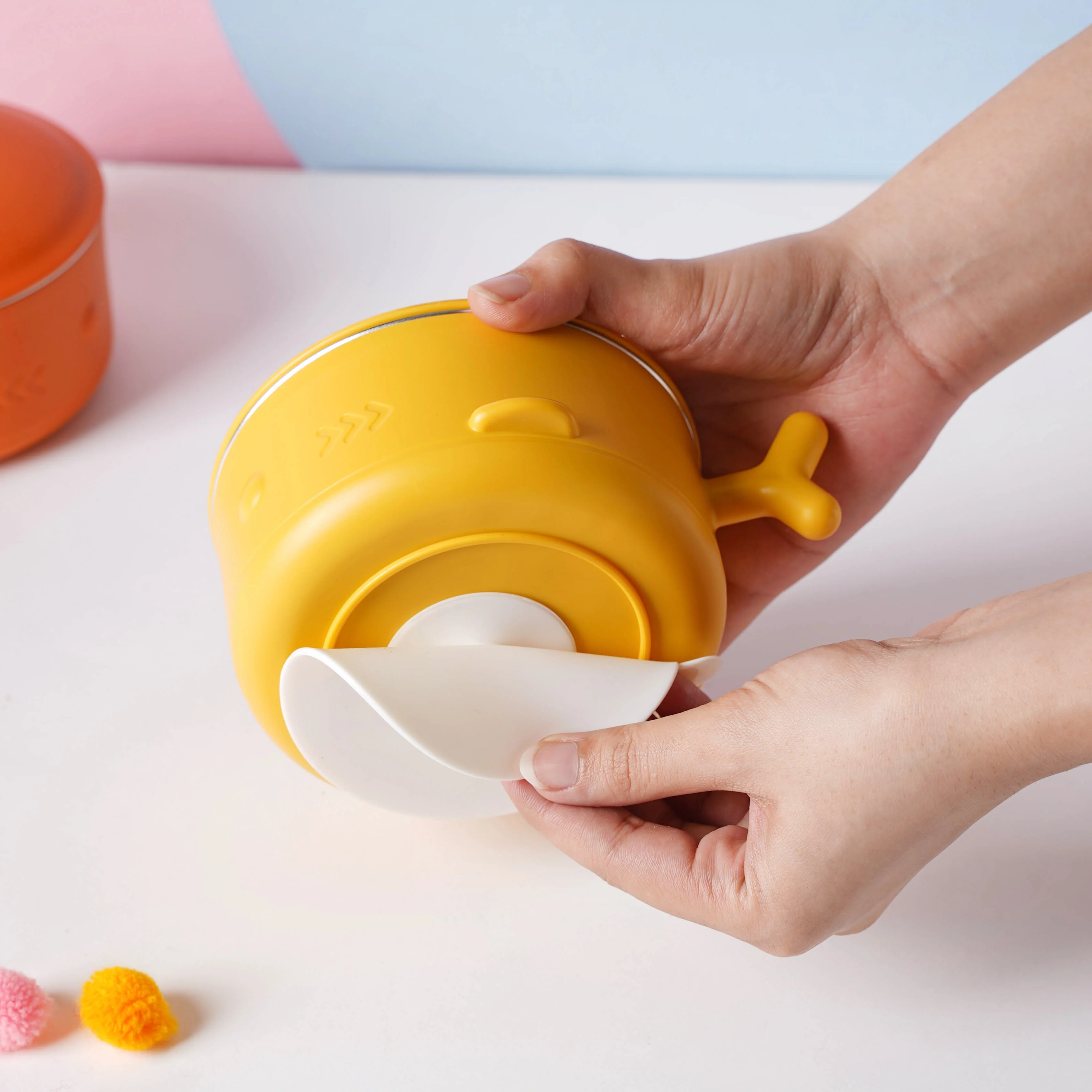 Whale Double Walled Anti-Slip Feeding Bowl Yellow 400 ml - Image 12