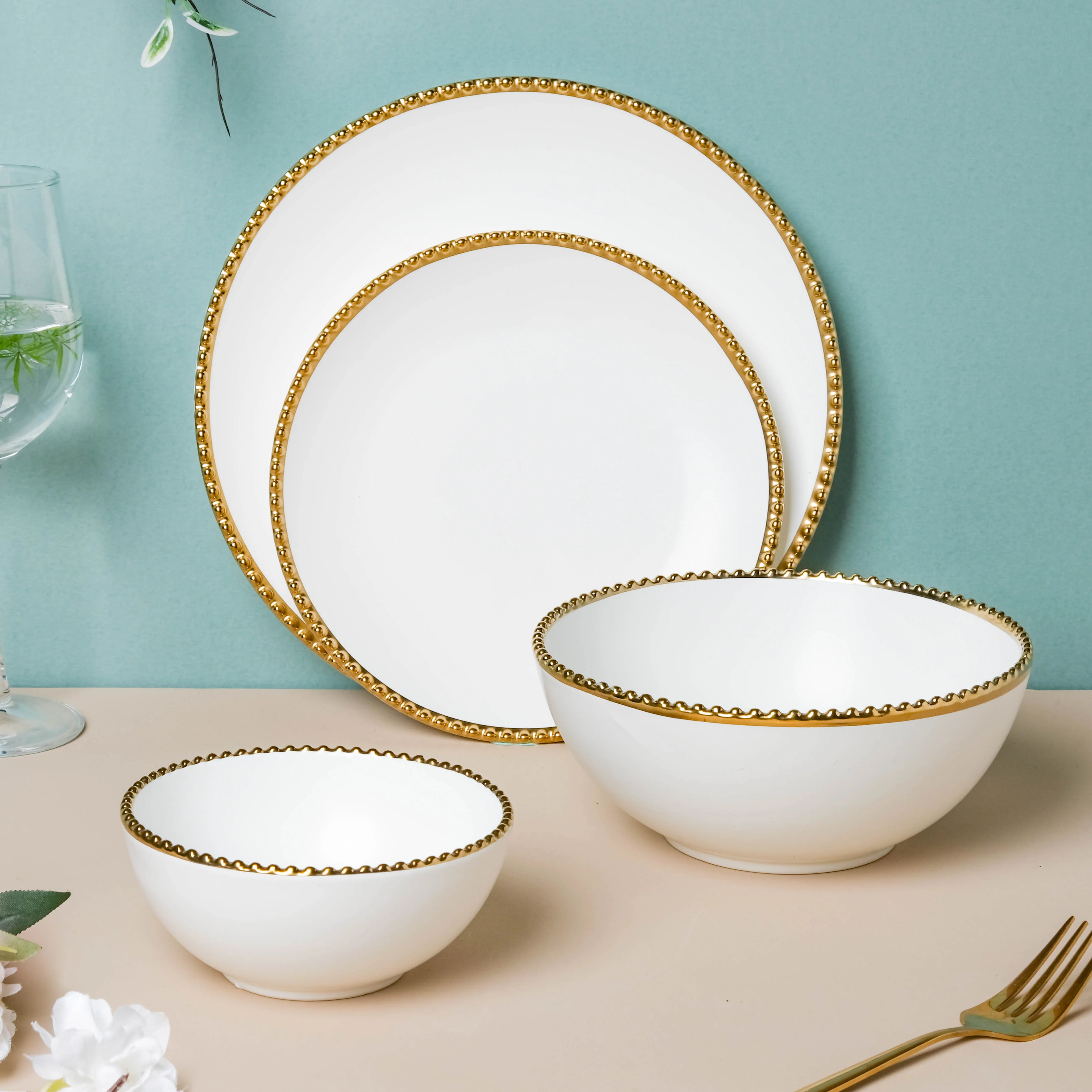 White Elysian 21 Piece Dinner Set For 6 - Image 3