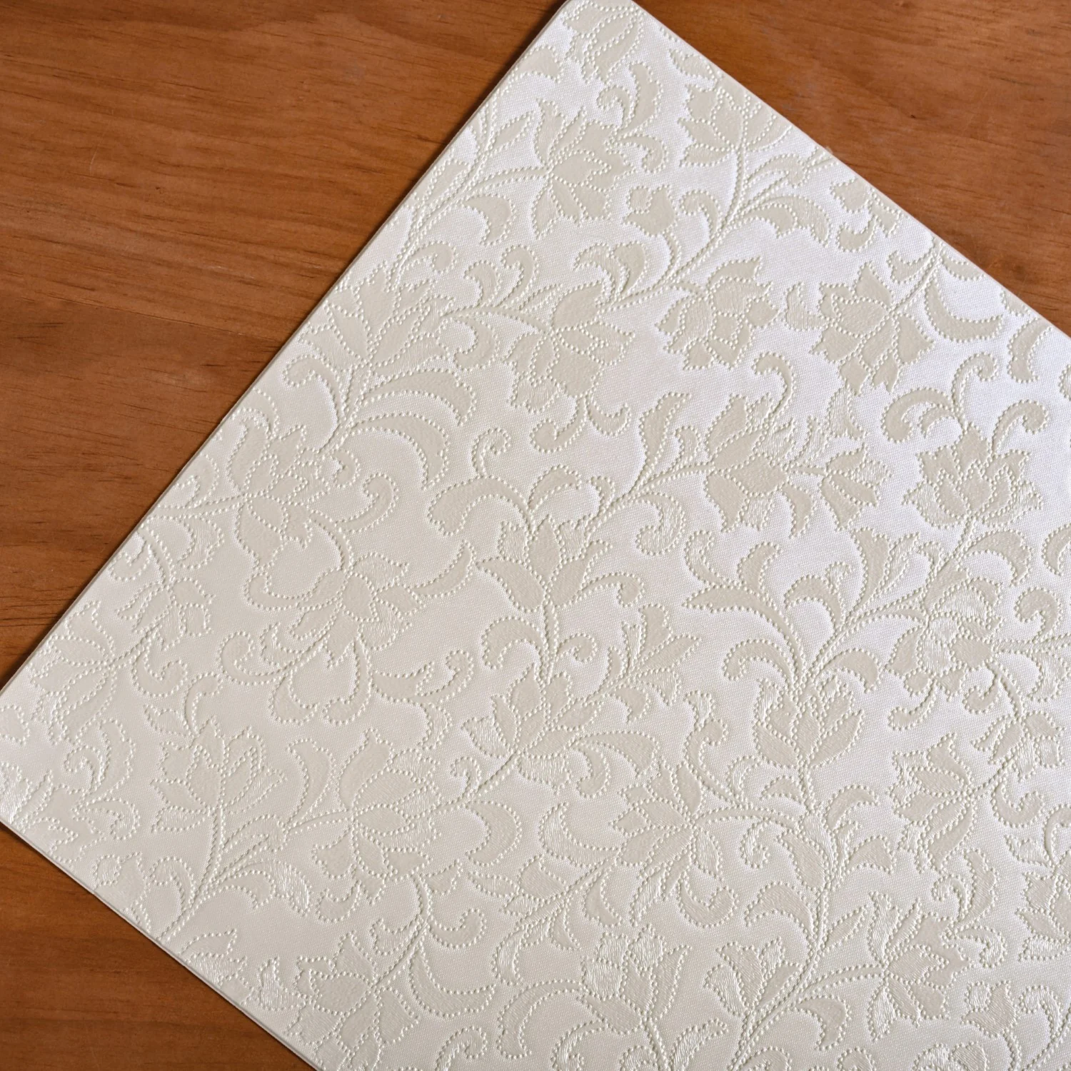 White Flower Placemat Set Of 6 - Image 6