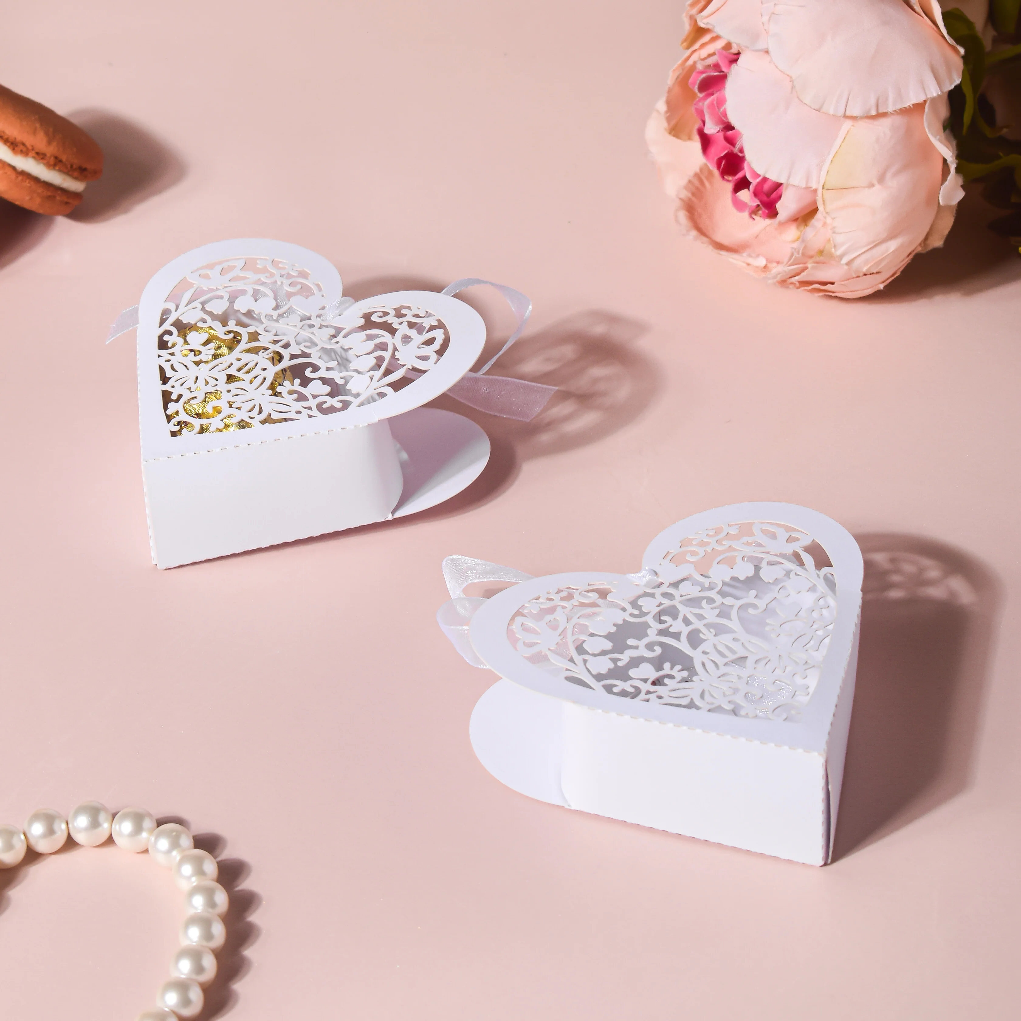 White Heart Paper Gift Box Set of 20 - Image 4