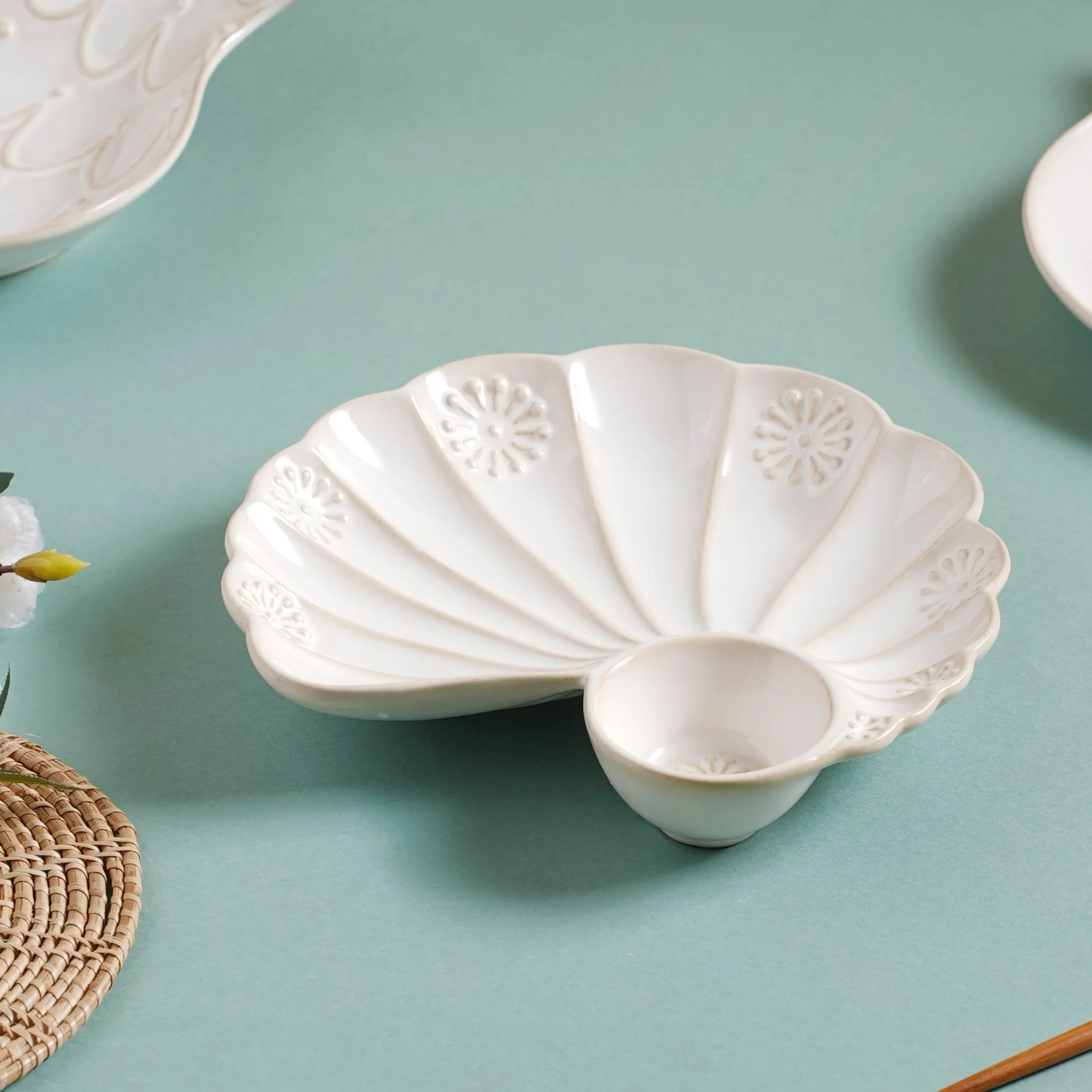 White Shell Ceramic Snack Plate 8 Inch - Image 3