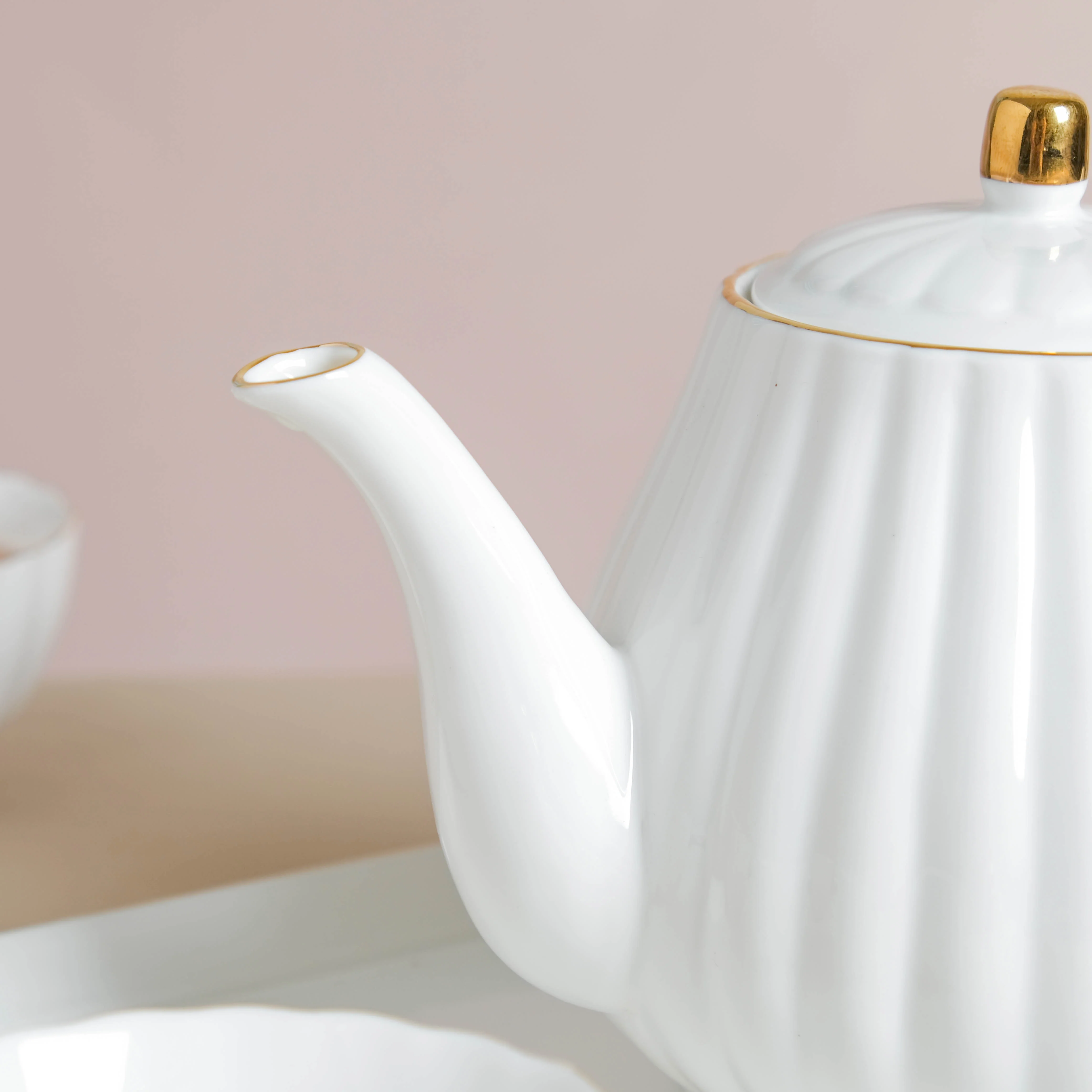White Truffle Ribbed 1 Litre Teapot With Set of 4 Cups 150 ml - Image 12
