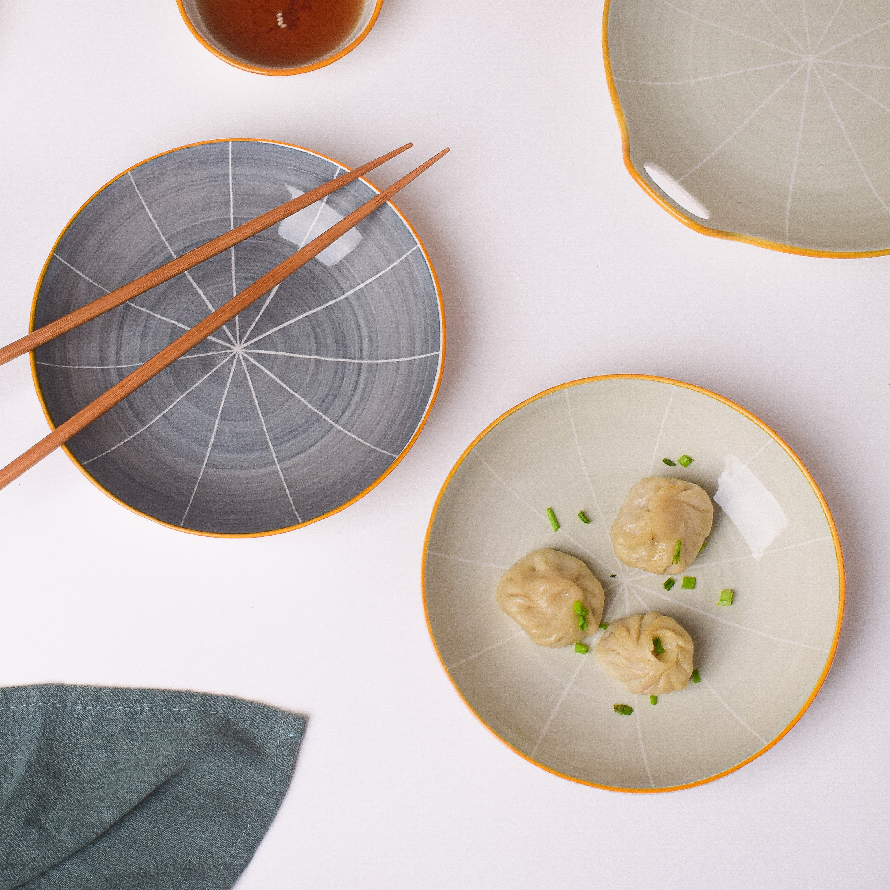 Willow Dark Grey Ceramic Pasta Plate - Image 5