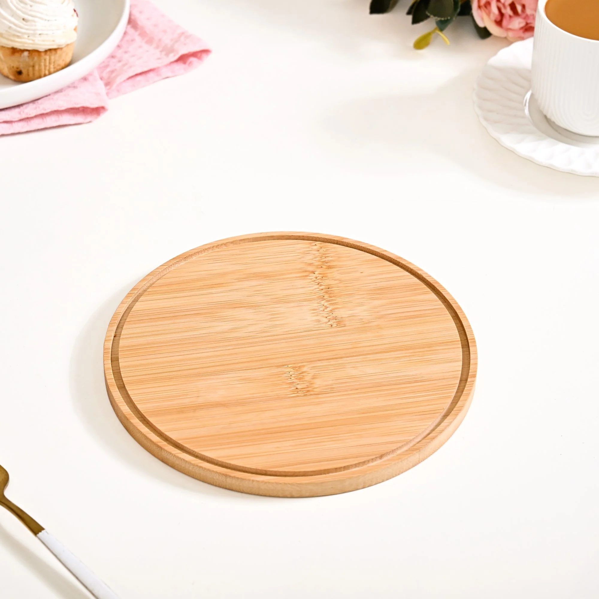 Wooden Cake Stand With Transparent Cloche 17cm - Image 3