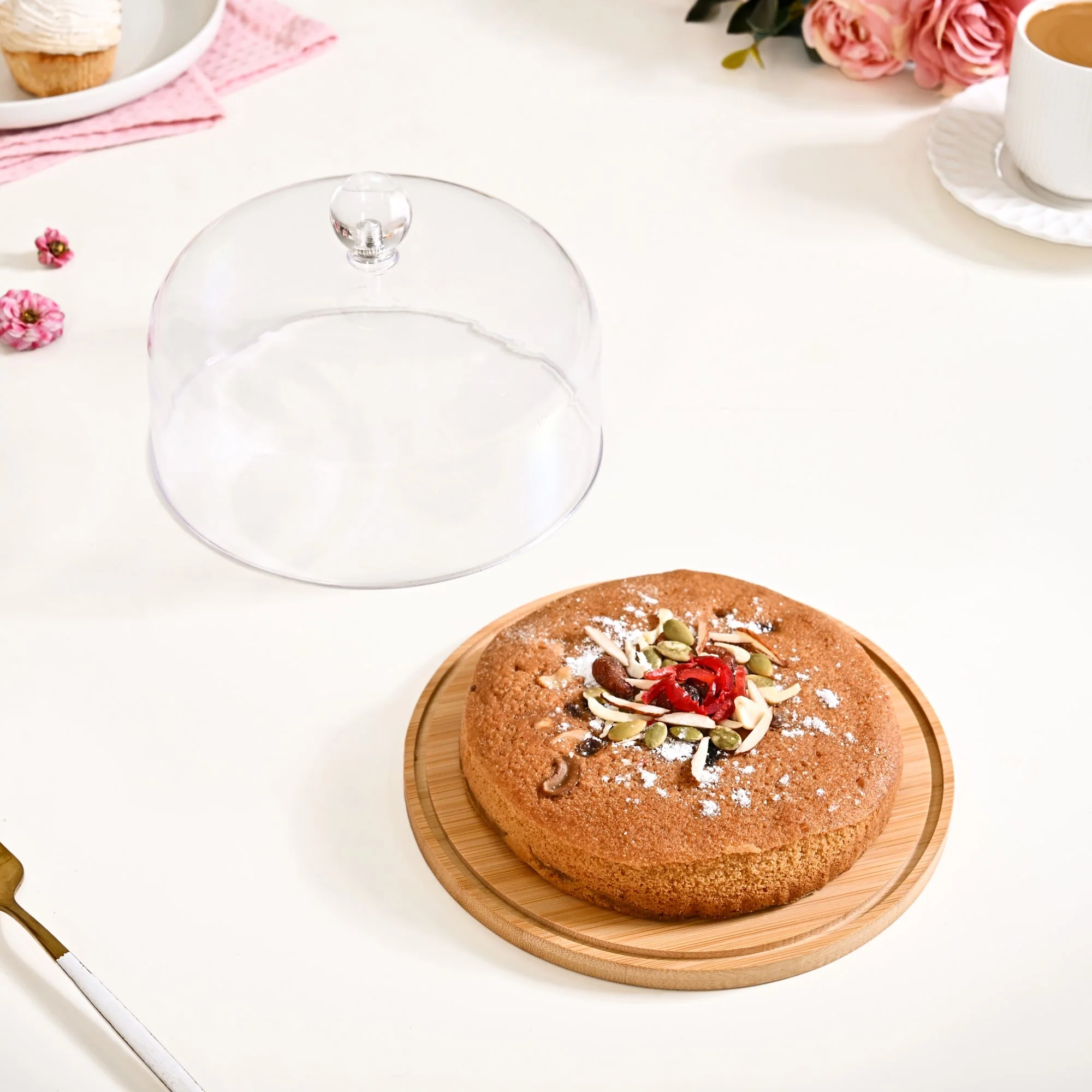 Wooden Cake Stand With Transparent Cloche 17cm - Image 9