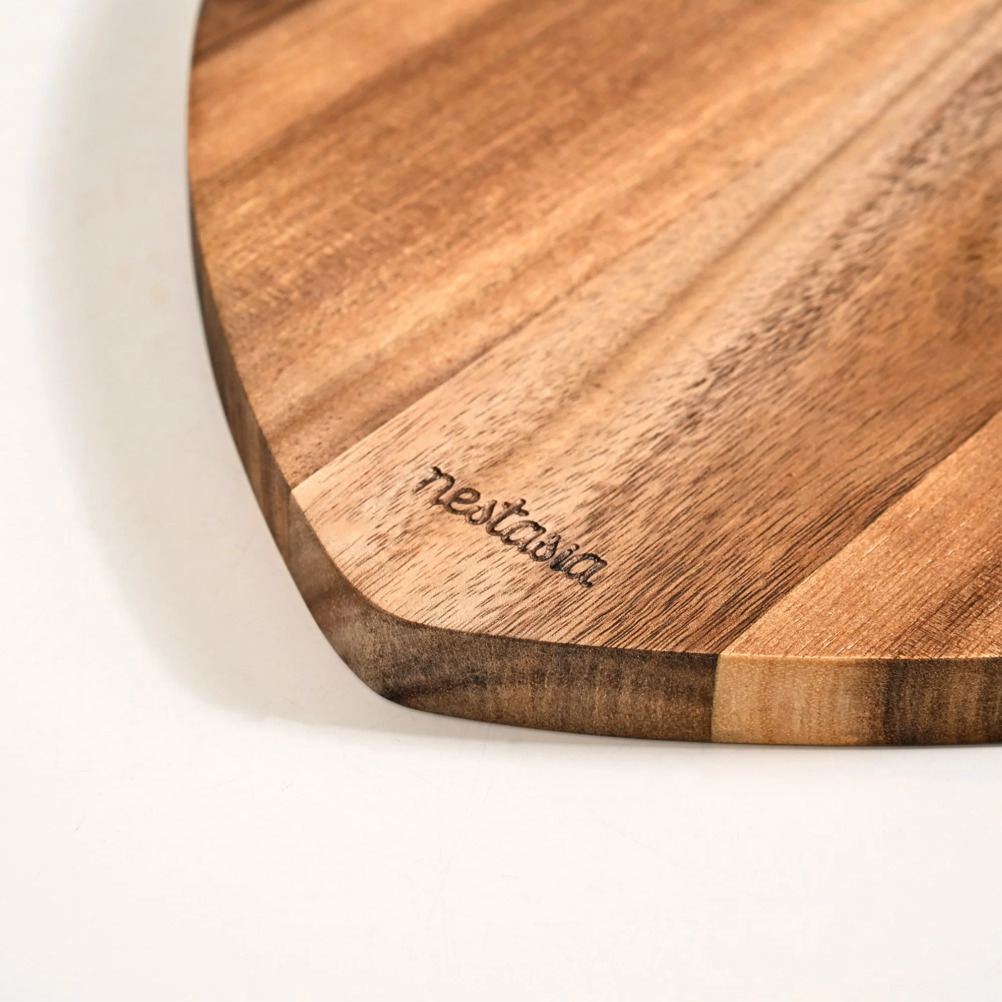 Wooden Heart Acacia Serving Platter - Image 9