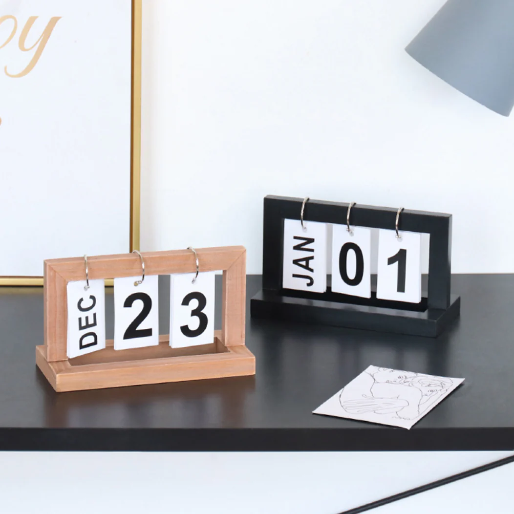 Wooden Table Calendar