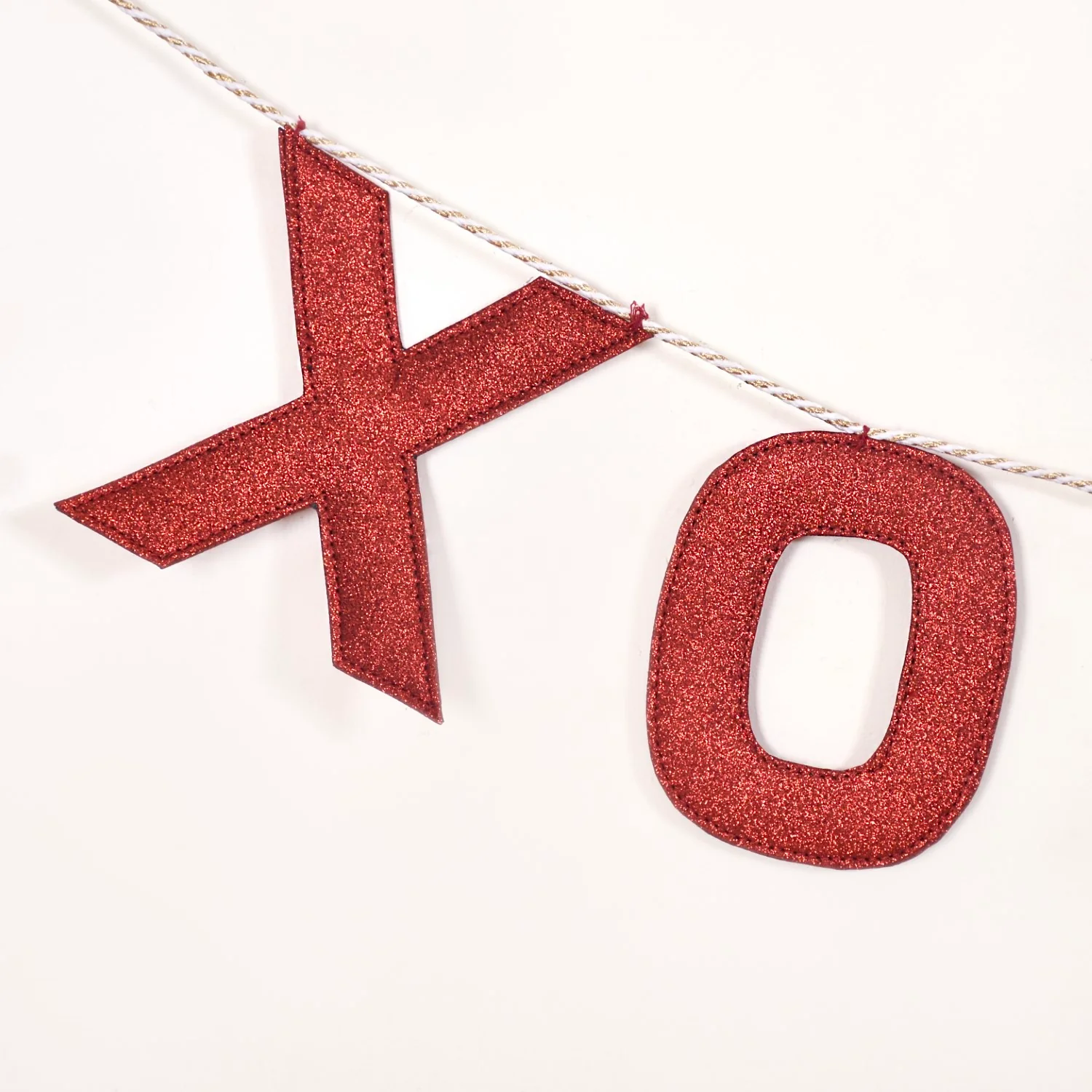 XOXO Ombre Bunting For Wall Decoration Multicolour 78 Inch - Image 3