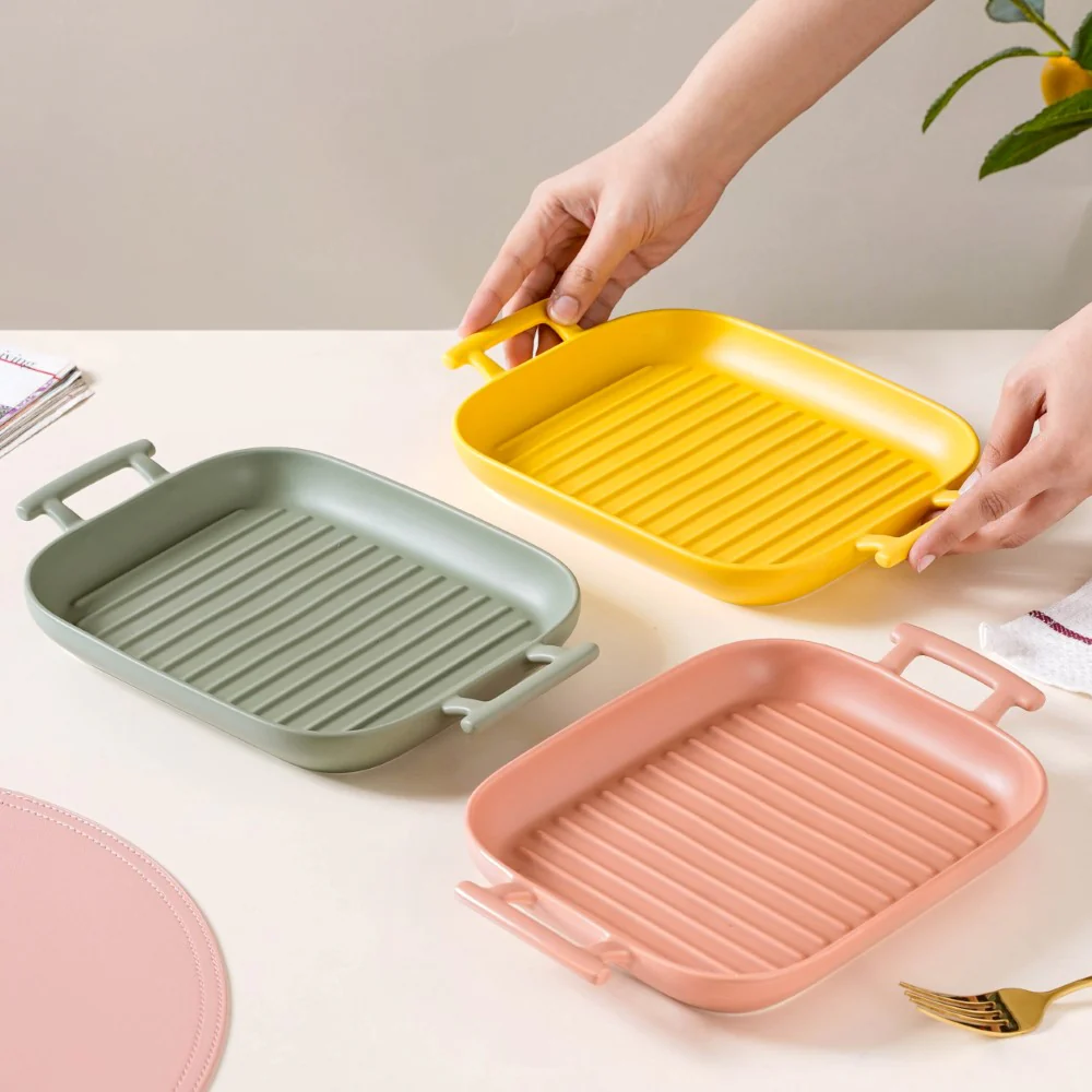 Baking Plate with Handle - Image 2
