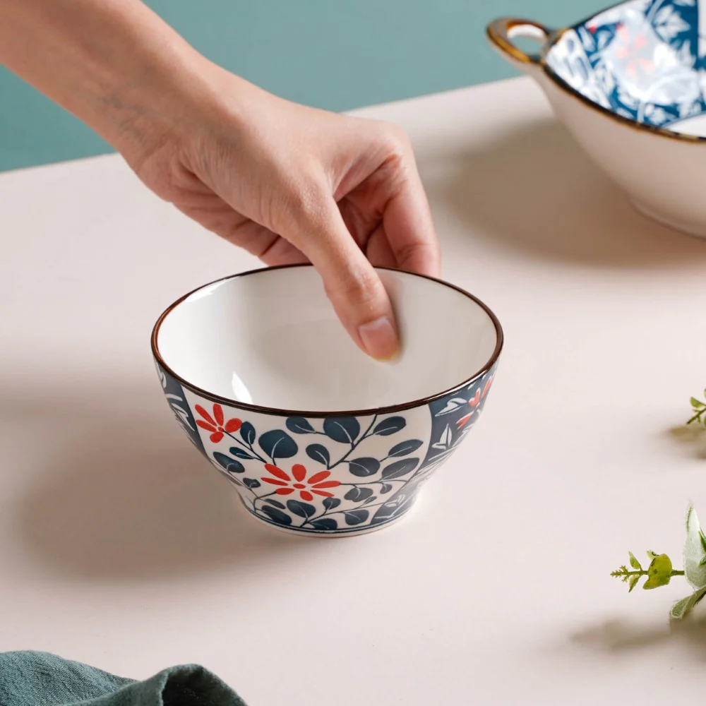 Yugana Floral Patterned Oriental Ceramic Snack Bowl 4.5 Inch 300 ml - Image 2
