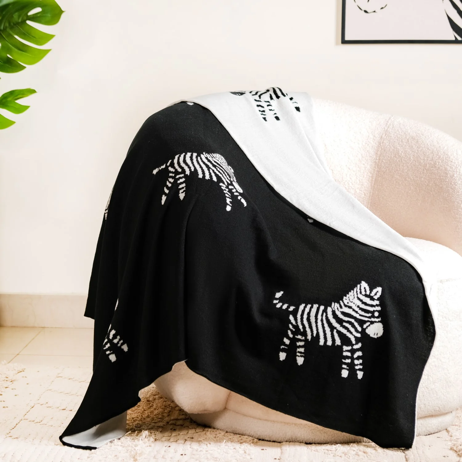 Zebra Reversible Throw Blanket - Image 3