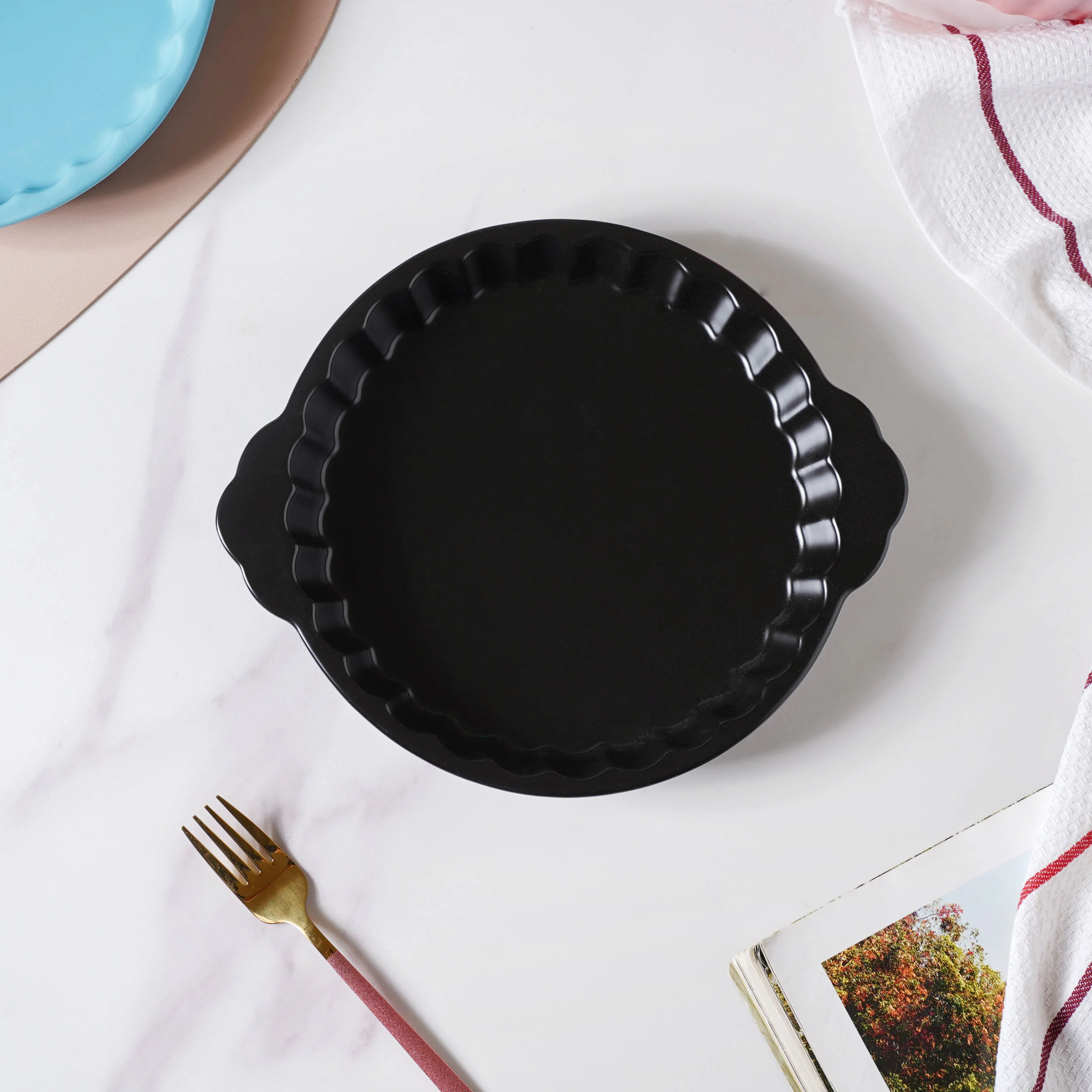 Zen Black Baking Tray 10 Inch - Image 3