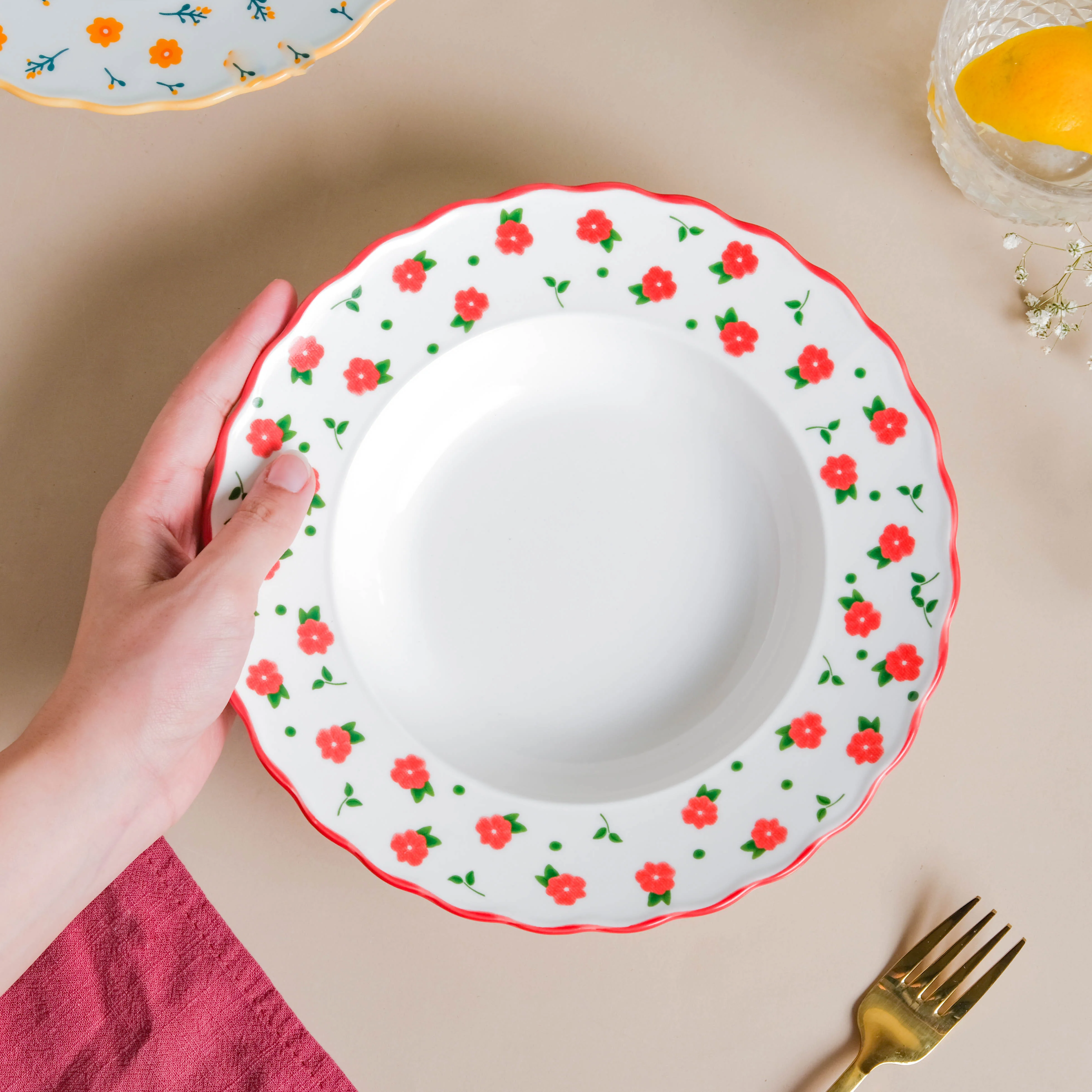 Ziba Floret Pasta Plate Red - Image 3